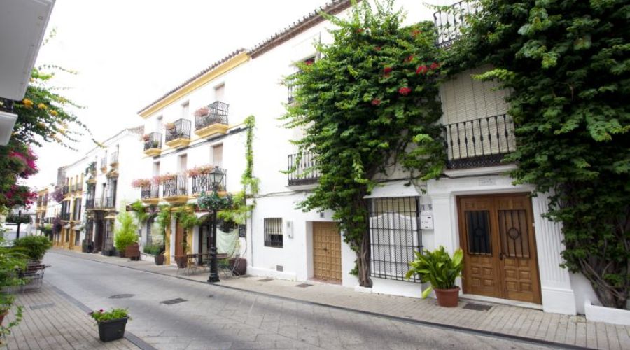 Calle Ancha