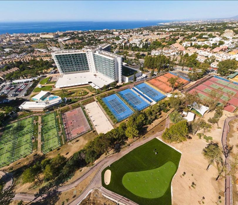 Echevarri Sports Tennis & Padel Academy