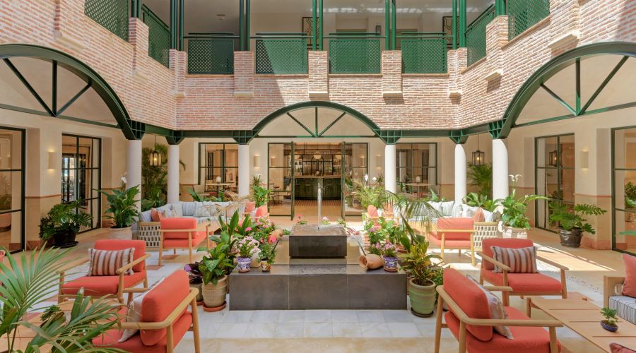 Gran Resort Marbella - Courtyard