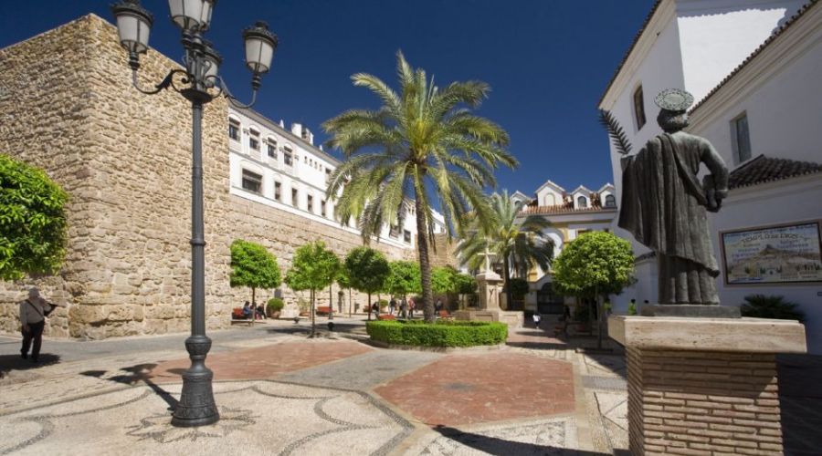 Castillo de Marbella: Alcazaba y Muralla