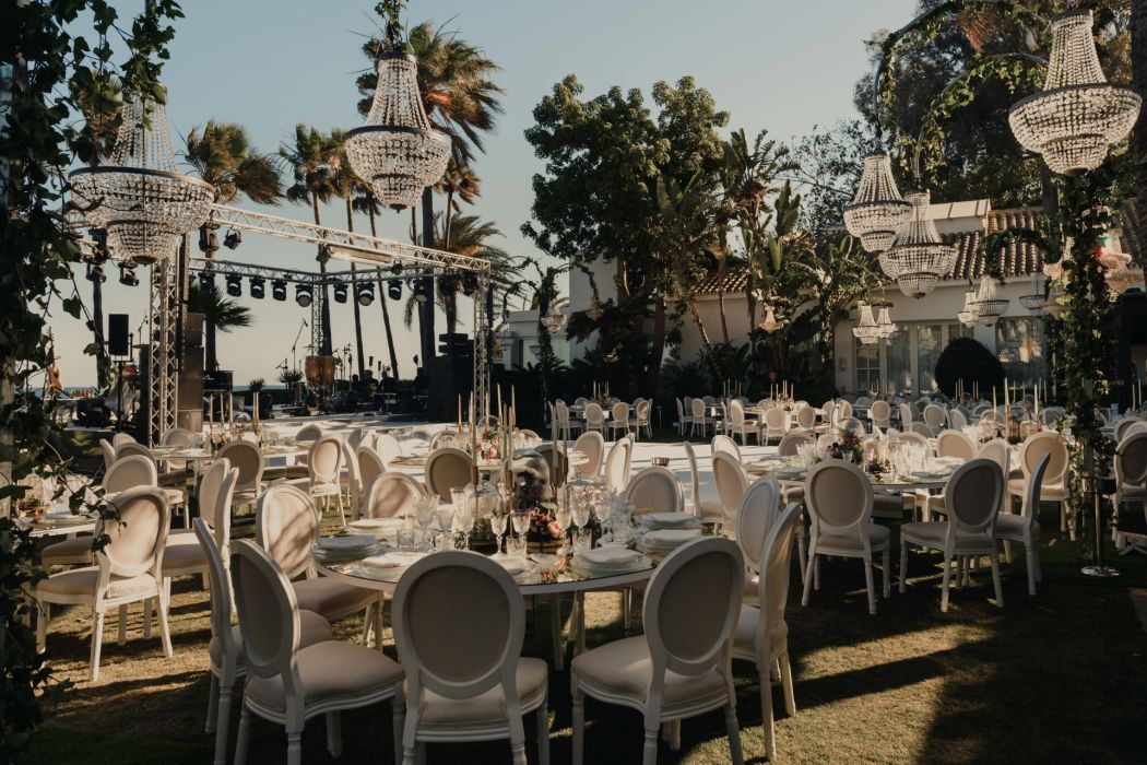 Caprichia Weddings + Events