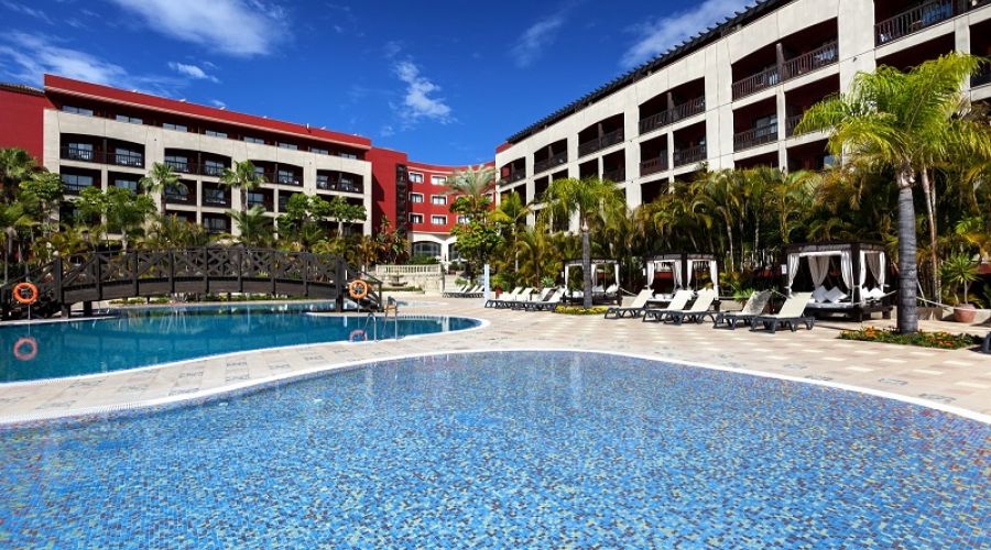 Barceló Marbella piscina