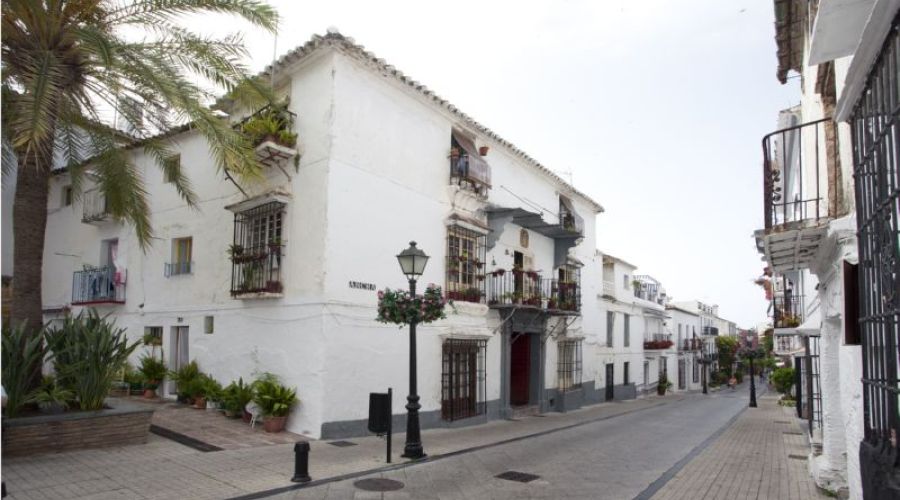 Calle Ancha