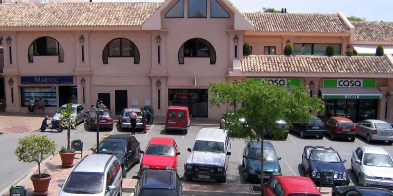 La Colonia