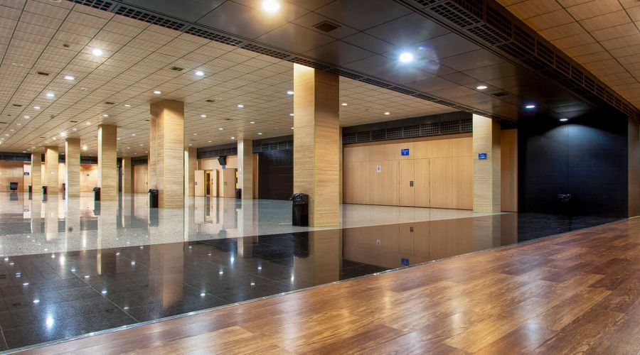 Palacio de Congresos y Exposiciones - Hall principal